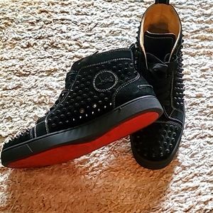 Black Louis spikes sneakers